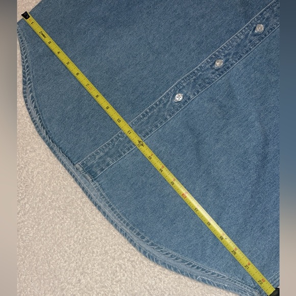 Vintage Disney Store Winnie the Pooh 
Denim Shirt Long Sleeve. - Picture 7 of 10